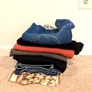 5 lb lightly used or new Women's Clothing sizes XS, S| Banana Republic, Madewell